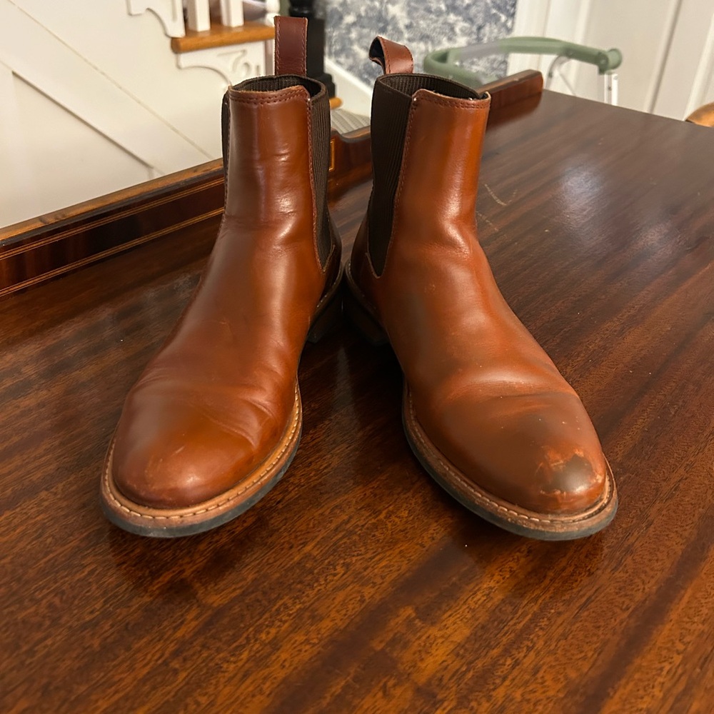 Women’s brown Nisolo boots